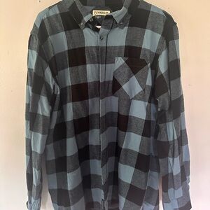 Magellan blue plaid long sleeve button up